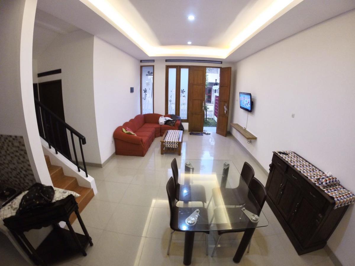 Padma Laguna Guesthouse Baturetno Eksteriør bilde